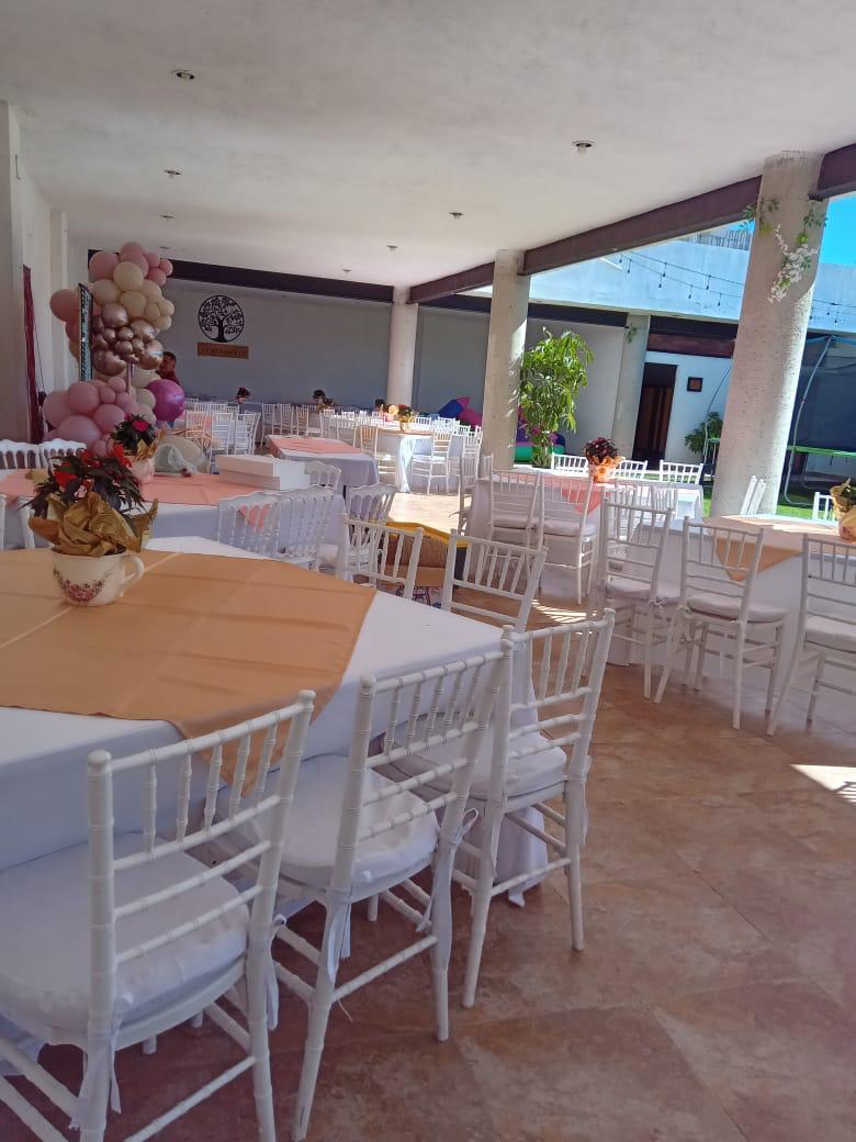 Patio 3 del Jardín Centenario